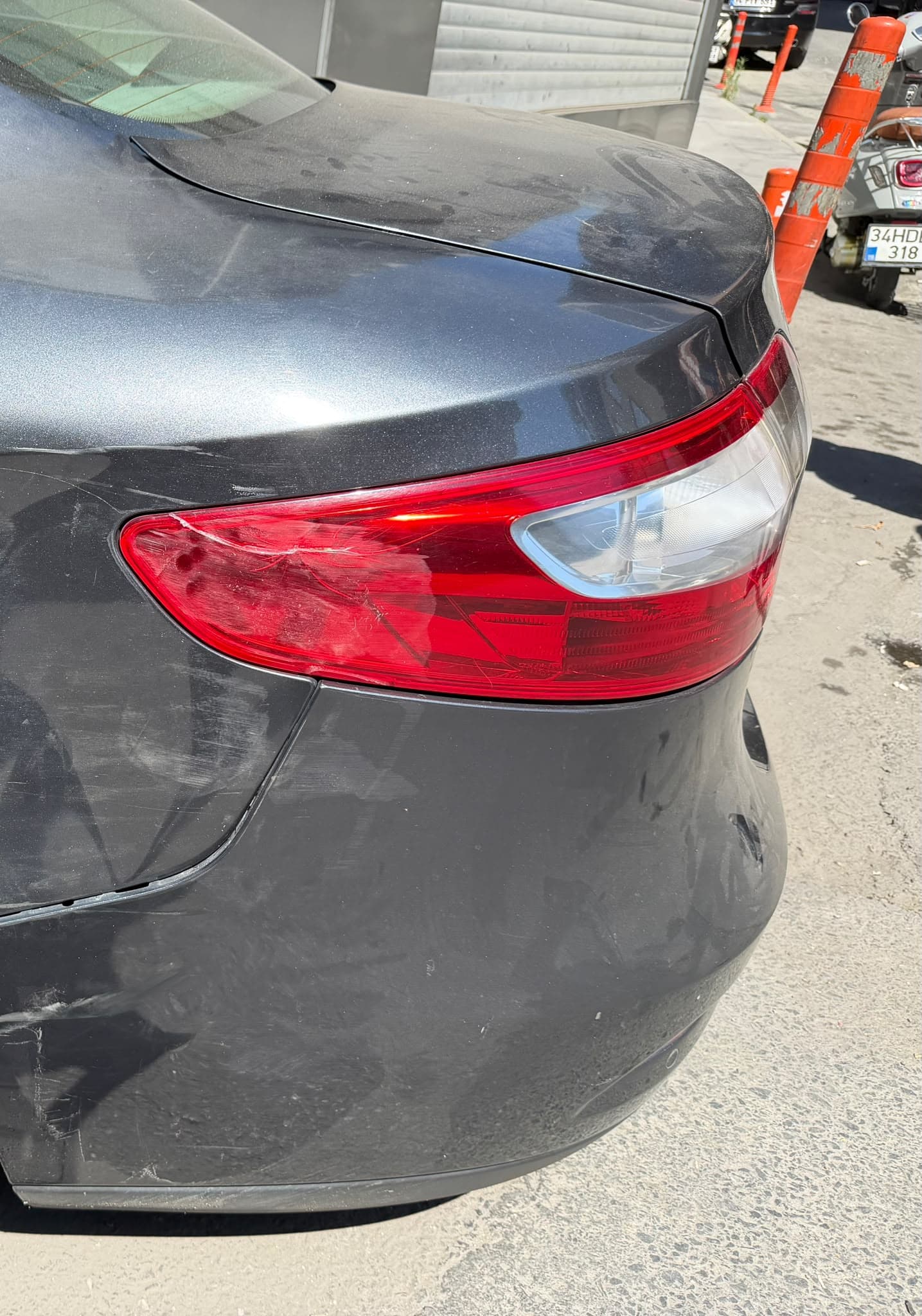 2011 fluence orjinal çıkma Stop Lambası Sol - Görsel 1